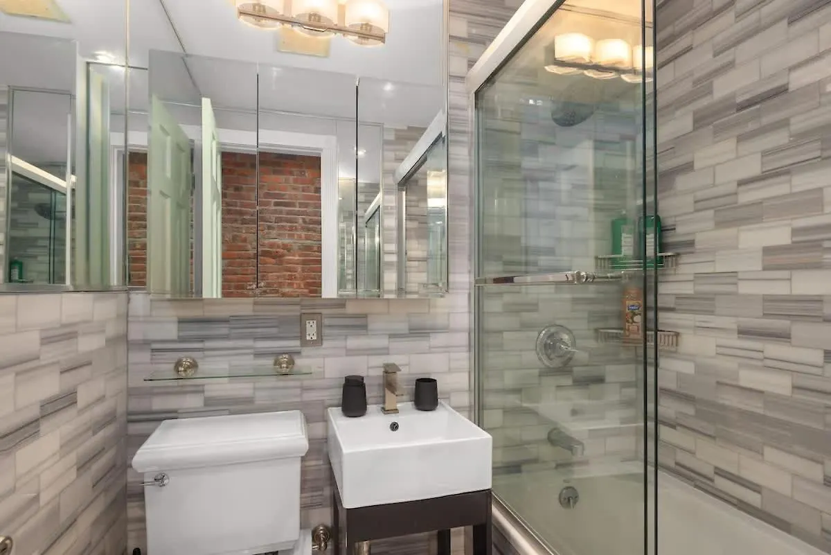 Appartement Stylish East Side Escape Steps From Fun à New York