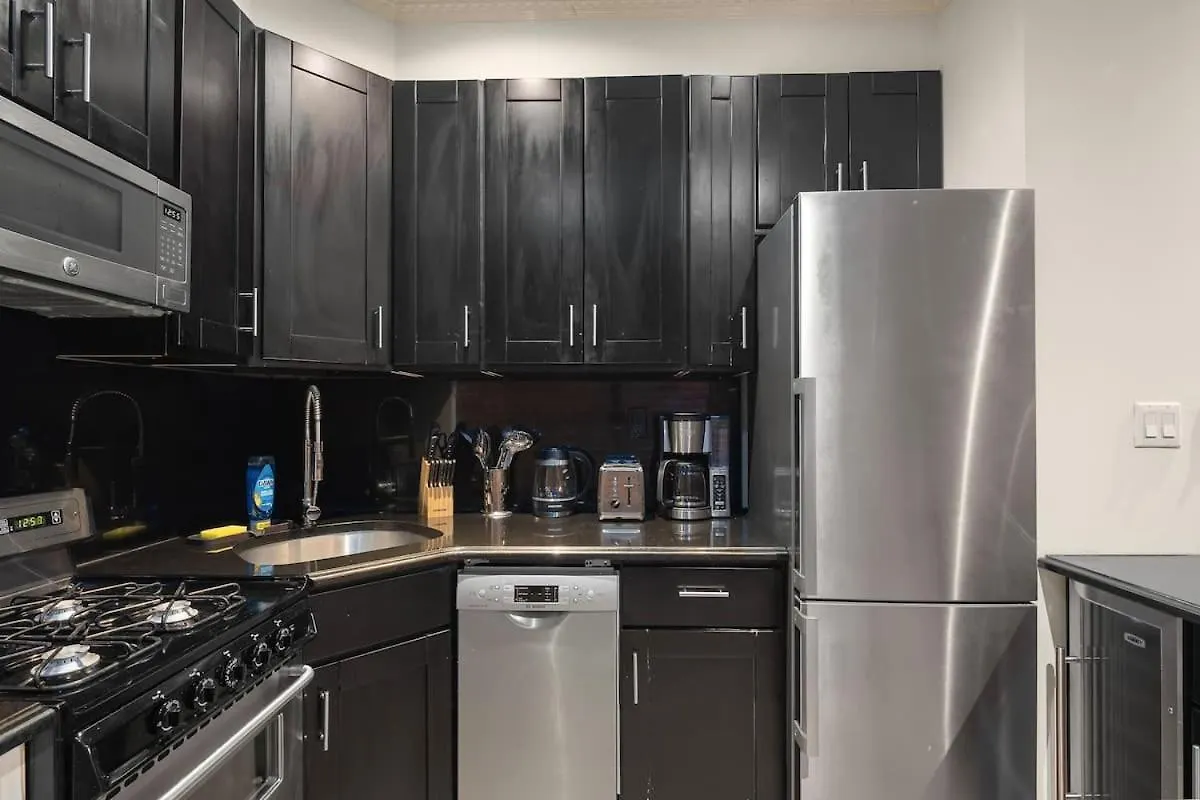 Appartement Stylish East Side Escape Steps From Fun à New York