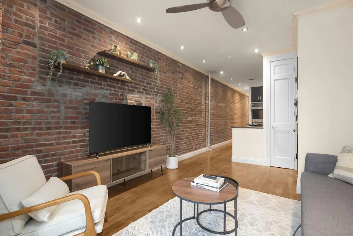 Appartement Stylish East Side Escape Steps From Fun à New York