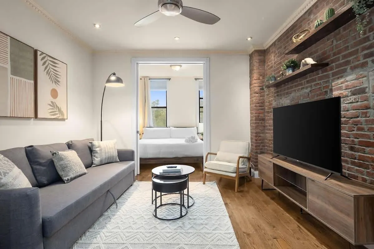 Appartement Stylish East Side Escape Steps From Fun à New York